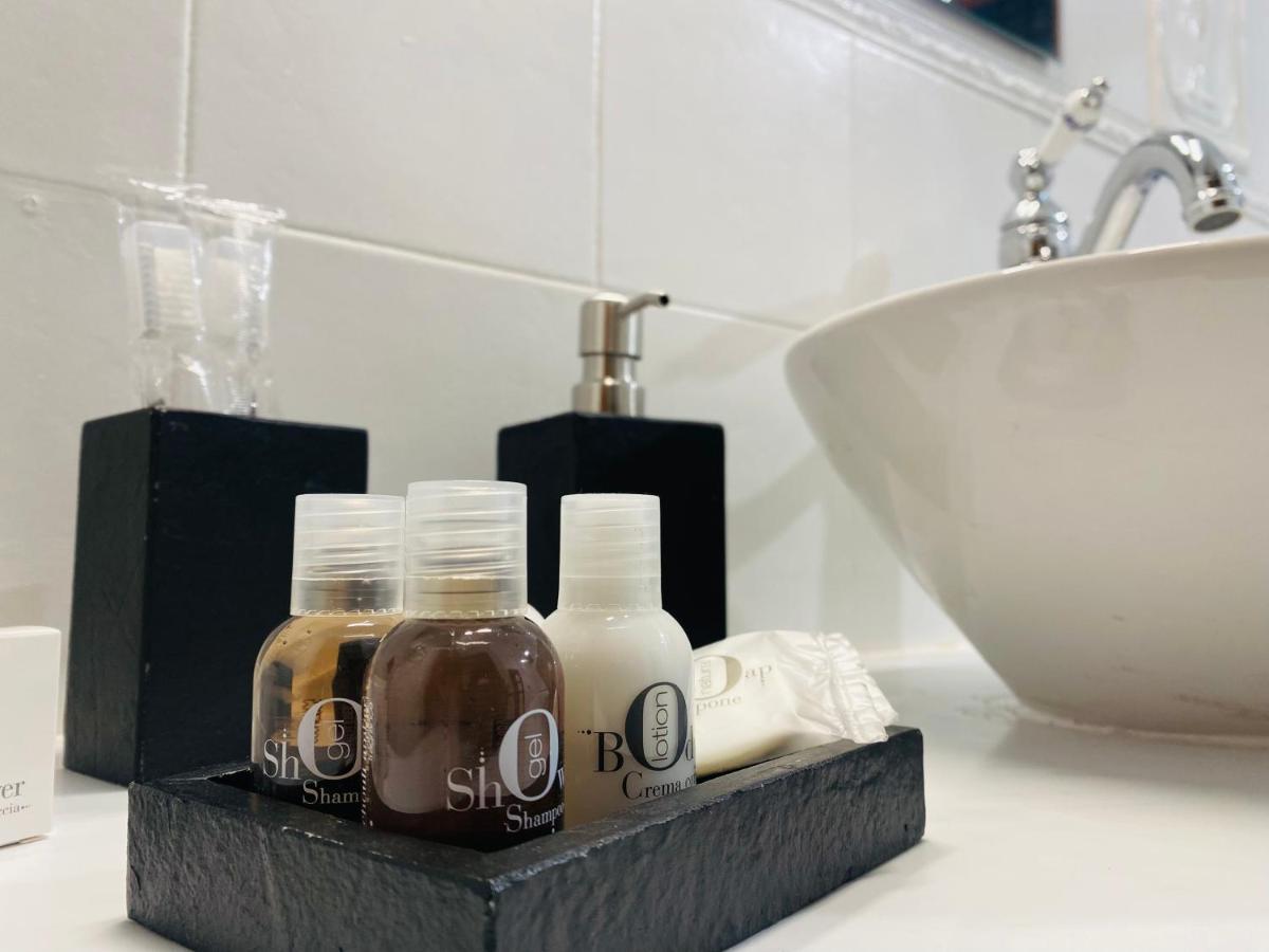 Bed & Breakfast Miluar - Centro Storico - Lungo La Via Della Musica Naples